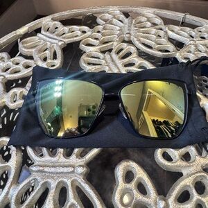 Diff Eyewear Black and Gold Sunglasses
